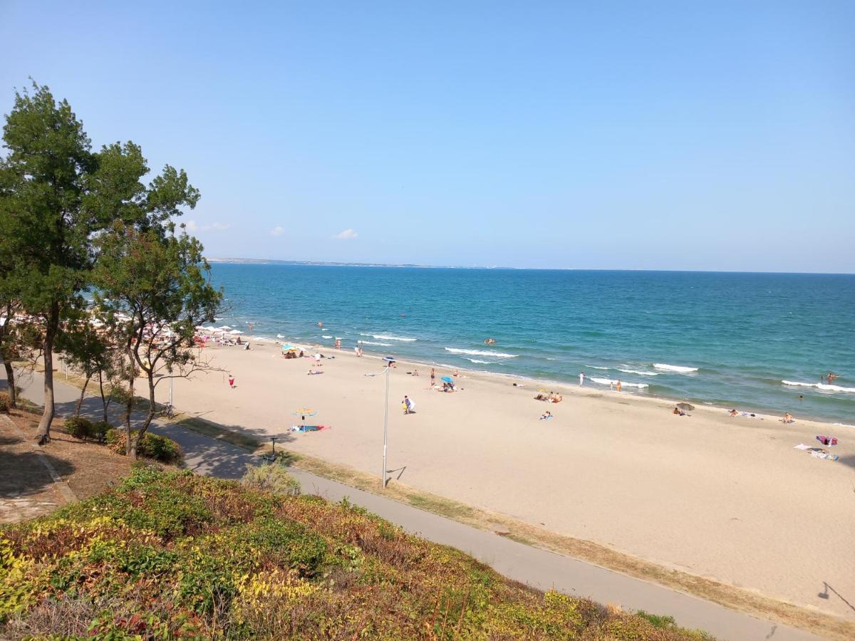 Sea Central Apartment Burgas Exterior foto